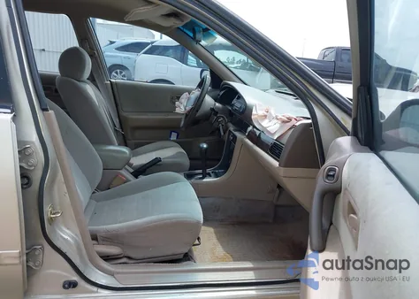 1996 Nissan Altima Xe/Gxe/Se/Gle from USA, damaged, VIN 1N4BU31D0TC130739